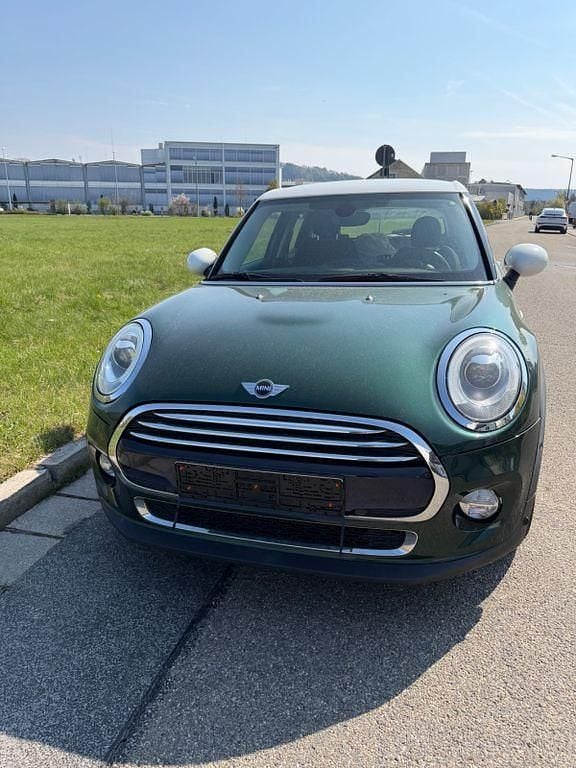 Usata Mini Cooper 136 CV (100 kW) 2016 Verde Utilitaria