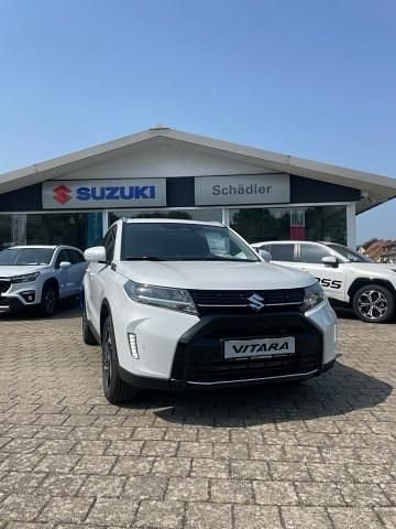 Grau Neu 2024 Suzuki Vitara Comfort+ SUV | 29.500 € (Etwas zu teuer) - Bild 1/4