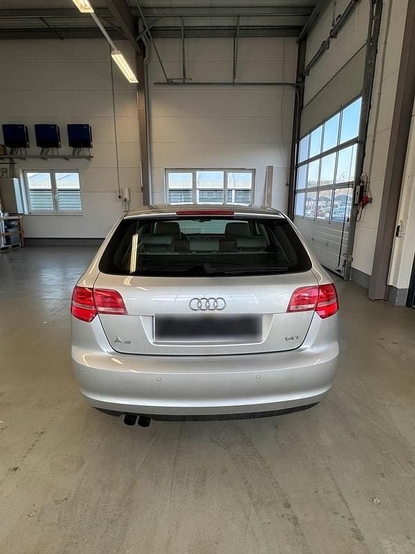 Gebraucht Audi A3 Sportback Ambition 125 PS (91 kW) 2010 Grau Kleinwagen
