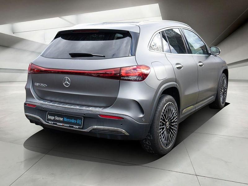 Gebraucht Mercedes EQA250+ AMG 139 kW (190 PS) 2022 Grau SUV