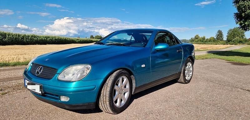 Blau Gebraucht 1998 Mercedes SLK200 Cabrio | 3.850 € (Fairer Preis) - Bild 1/4
