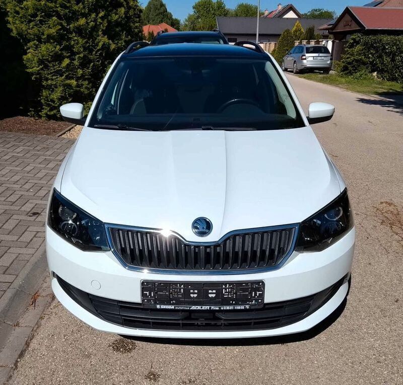Weiß Gebraucht 2015 Skoda Fabia Ambition Kleinwagen | 6.499 € (Etwas zu teuer) - Bild 1/4
