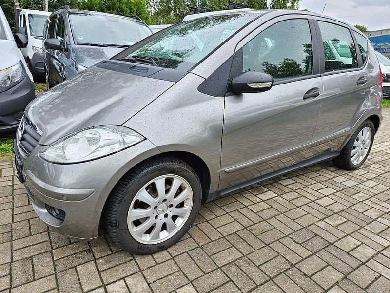 Grau Gebraucht 2006 Mercedes A170 Limousine | 900 € (Superpreis) - Bild 1/4