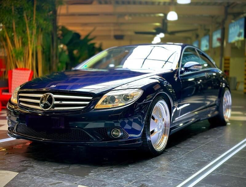 Andere außenfarben Gebraucht 2011 Mercedes CL500 Coupé | 14.500 € - Bild 1/4