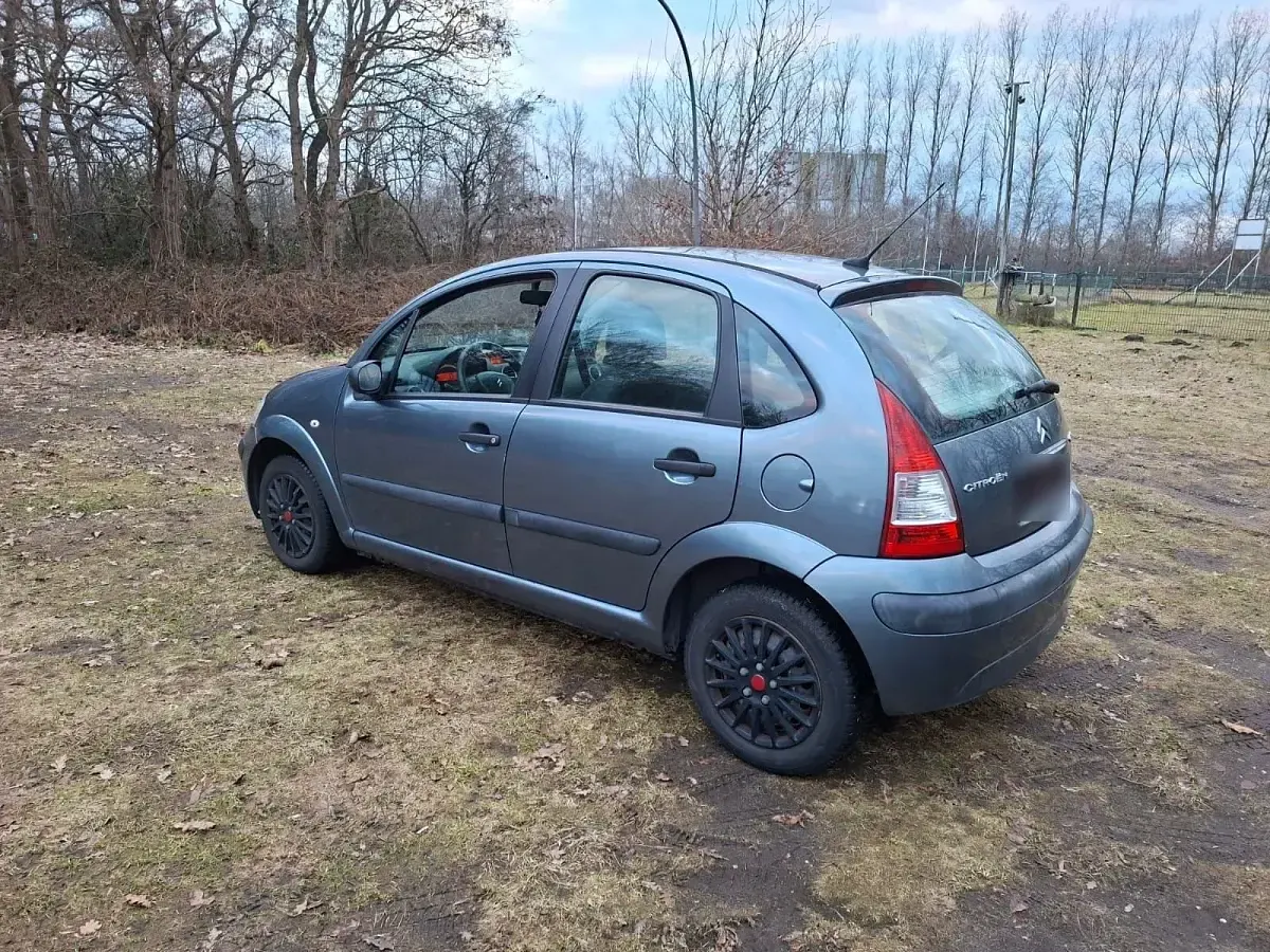 Gebraucht Citroën C3 73 PS (53 kW) 2005 Grau Kleinwagen