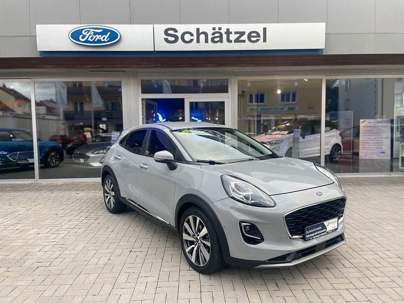 Grau Gebraucht 2021 Ford Puma Gen-E Titanium X SUV | 17.900 € (Etwas zu teuer) - Bild 1/4