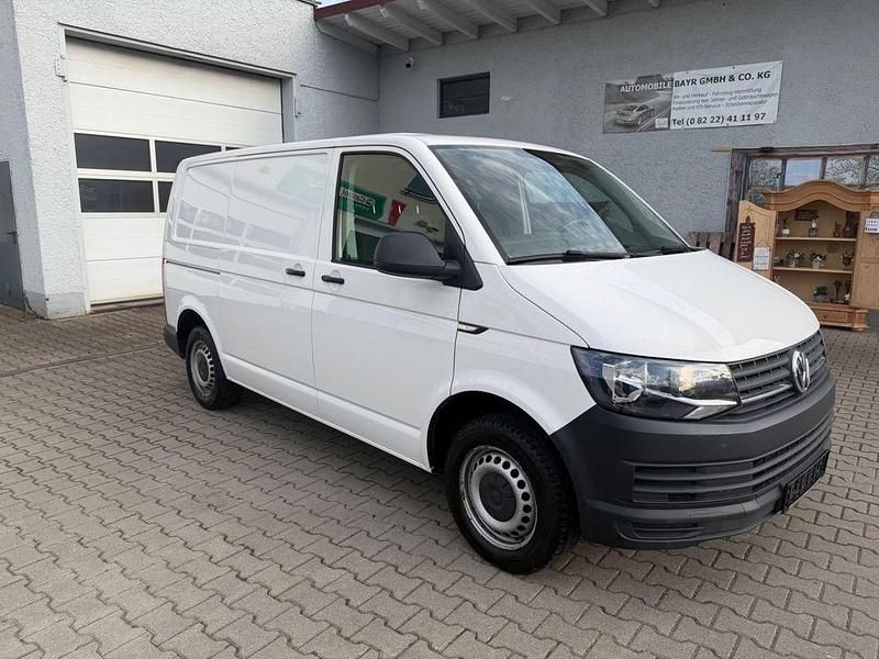 Second-hand VW Transporter 150 CP (110 kW) 2018 Alb Van