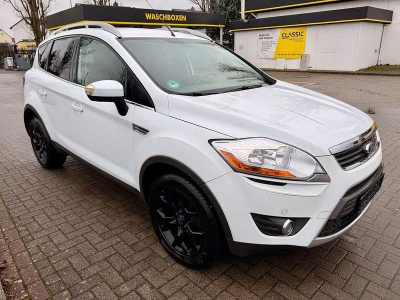 Gebraucht Ford Kuga Trend 136 PS (100 kW) 2009 Weiß SUV