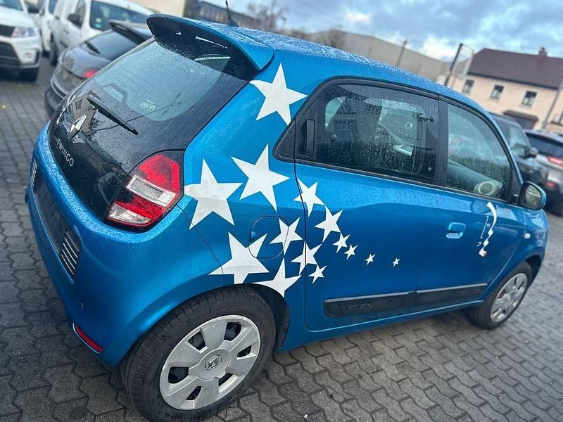 Gebraucht Renault Twingo Expression 71 PS (52 kW) 2015 Blau Kleinwagen