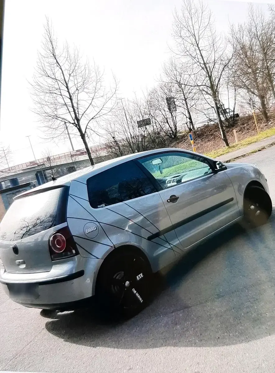 Gebraucht VW Polo 75 PS (55 kW) 2007 Grau Kleinwagen