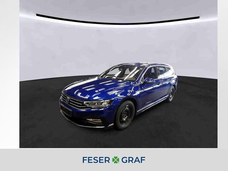 Lapiz blue metallic Gebraucht 2021 VW Passat R-line Kombi | 18.740 € (Guter Preis) - Bild 1/4