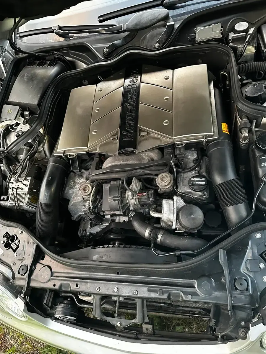 Brugt Mercedes E500 306 HK (225 kW) 2003 Sølv Sedan