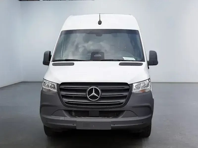 Gebraucht Mercedes Sprinter 150 PS (110 kW) 2025 Andere Van