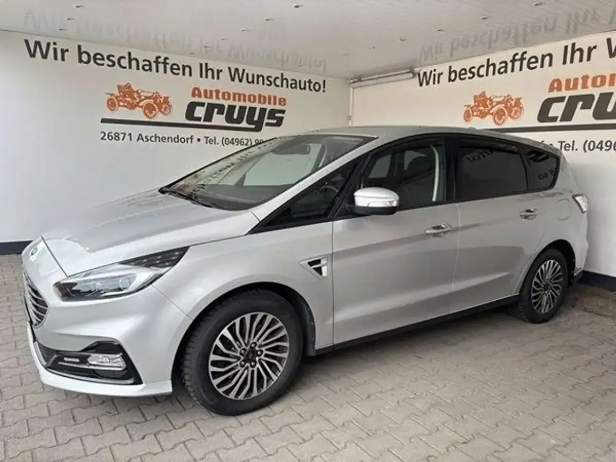 Gebraucht Ford S-MAX Trend 150 PS (110 kW) 2023 Moondust silver metallic Van / Kleinbus