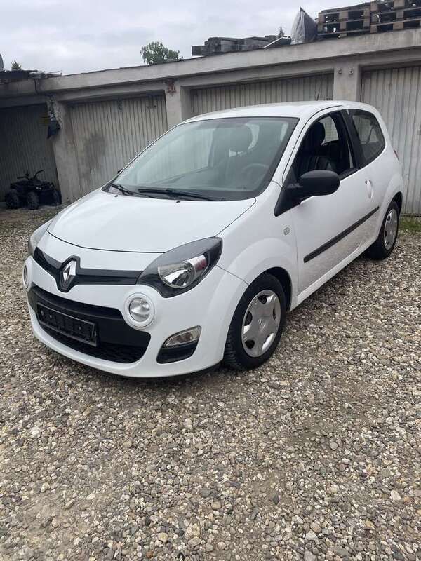 Weiß Gebraucht 2013 Renault Twingo Liberty Kleinwagen | 2.500 € (Guter Preis) - Bild 1/4