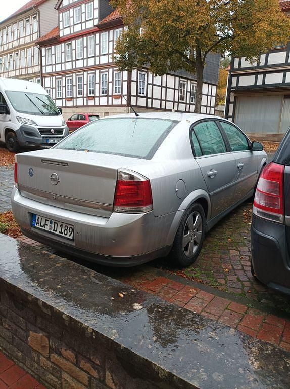 Gebraucht Opel Vectra 147 PS (108 kW) 2003 Silber Limousine