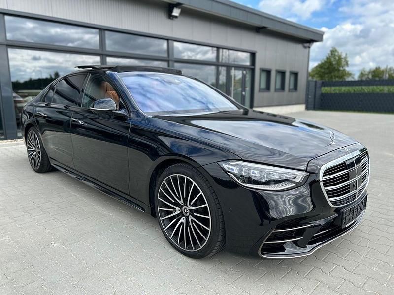 Schwarz Gebraucht 2025 Mercedes S450 AMG Limousine | 129.989 € (Teuer) - Bild 1/4