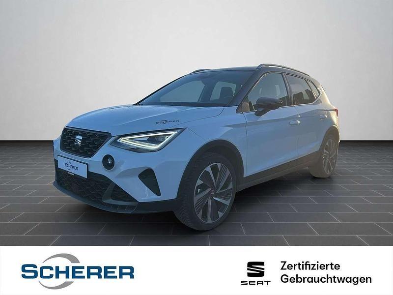"nevada" weiss (metallic) Gebraucht 2024 Seat Arona FR SUV | 22.500 € (Etwas zu teuer) - Bild 1/4