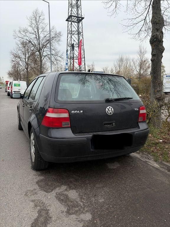 Gebraucht VW Golf IV 101 PS (74 kW) 2002 Schwarz Limousine