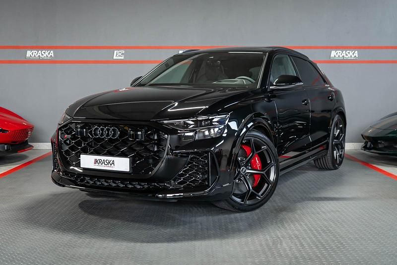 Neu Audi RS Q8 Performance 640 PS (470 kW) 2026 Mythosschwarz metallic SUV