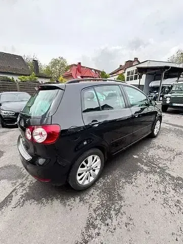 Gebraucht VW Golf Plus Cross Team 105 PS (77 kW) 2011 Schwarz Van / Kleinbus