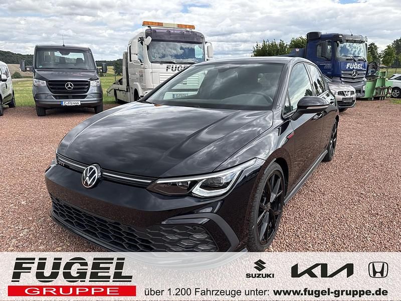 Deep black perleffekt Gebraucht 2022 VW Golf VIII Sound Limousine | 26.999 € (Superpreis) - Bild 1/4