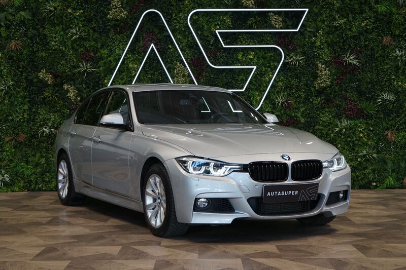 Silber Gebraucht 2016 BMW 320 M Sport Limousine | 18.700 € (Superpreis) - Bild 1/3