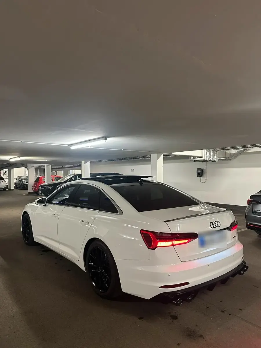 Gebraucht Audi A6 Ambiente 249 PS (183 kW) 2019 Weiß Limousine
