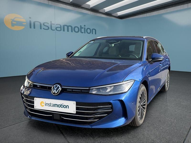 Blau Gebraucht 2025 VW Passat Kombi | 39.449 € (Superpreis) - Bild 1/4