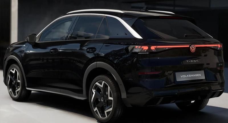 Neu VW T-Roc R-line 150 PS (110 kW) 2026 Grenadilla black metallic SUV