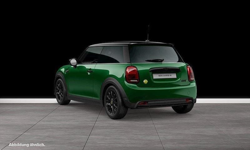 Gebraucht Mini Cooper SE 135 kW (184 PS) 2023 Grün Kleinwagen