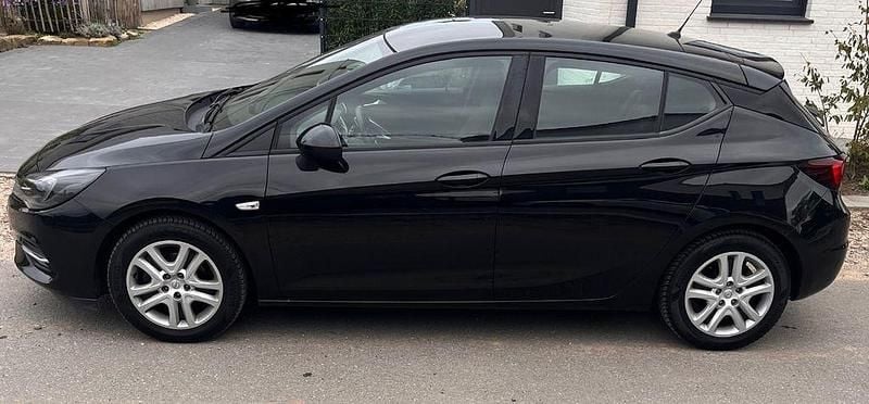 Schwarz Gebraucht 2020 Opel Astra GS Line Limousine | 11.999 € (Superpreis) - Bild 1/4