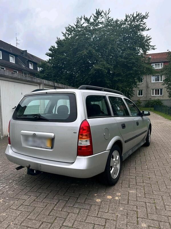Silber Gebraucht 2002 Opel Astra Kombi | 1.400 € (Fairer Preis) - Bild 1/4