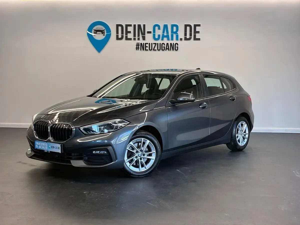 Gebraucht BMW 118 Advantage 150 PS (110 kW) 2021 Grau Kleinwagen