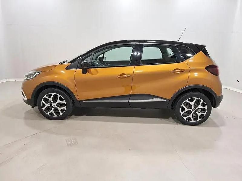 Używany Renault Captur Intens 90 KM (66 kW) 2017 Pomarańczowy SUV