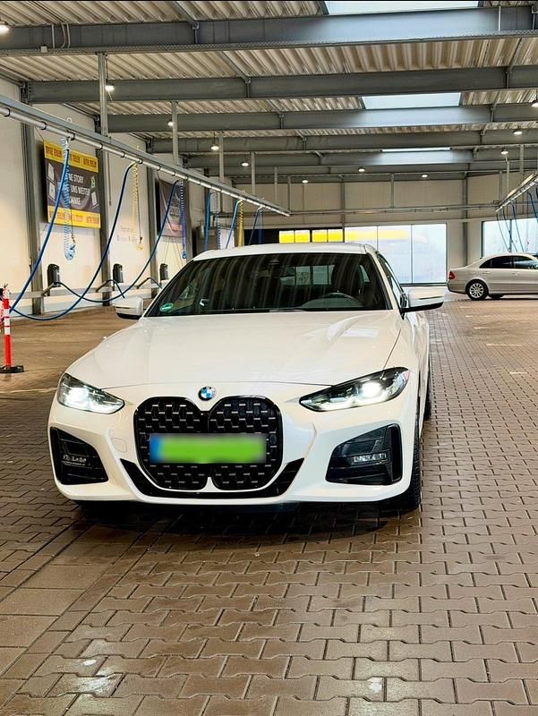 Gebraucht BMW 420 184 PS (135 kW) 2023 Weiß Coupé