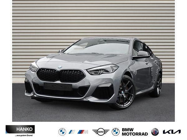 Black sapphire metallic Gebraucht 2024 BMW M235 Comfort Edition Coupé | 46.854 € (Teuer) - Bild 1/2