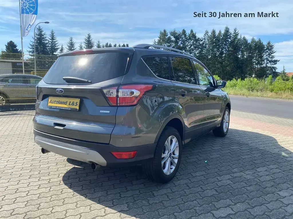 Gebraucht Ford Kuga Titanium 150 PS (110 kW) 2017 Magnetic SUV