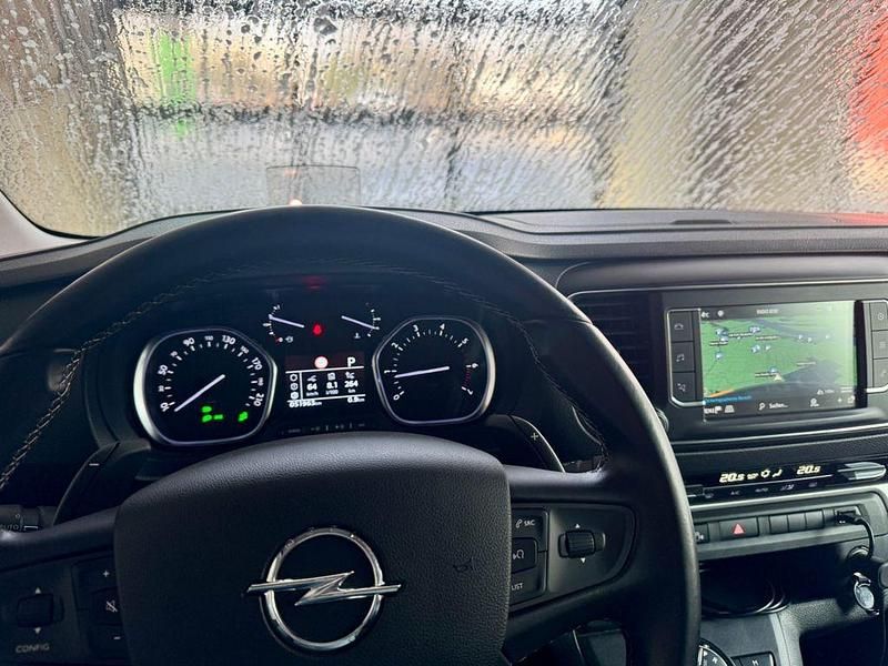 Gebraucht Opel Zafira Life 177 PS (130 kW) 2021 Weiß Van / Kleinbus