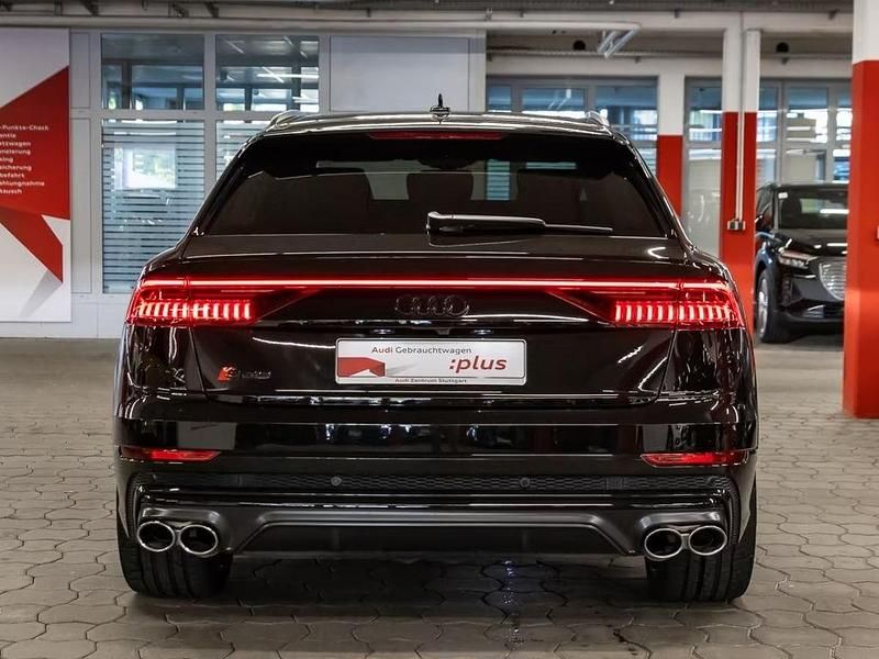 Gebraucht Audi SQ8 Ambiente 507 PS (372 kW) 2022 Schwarz SUV