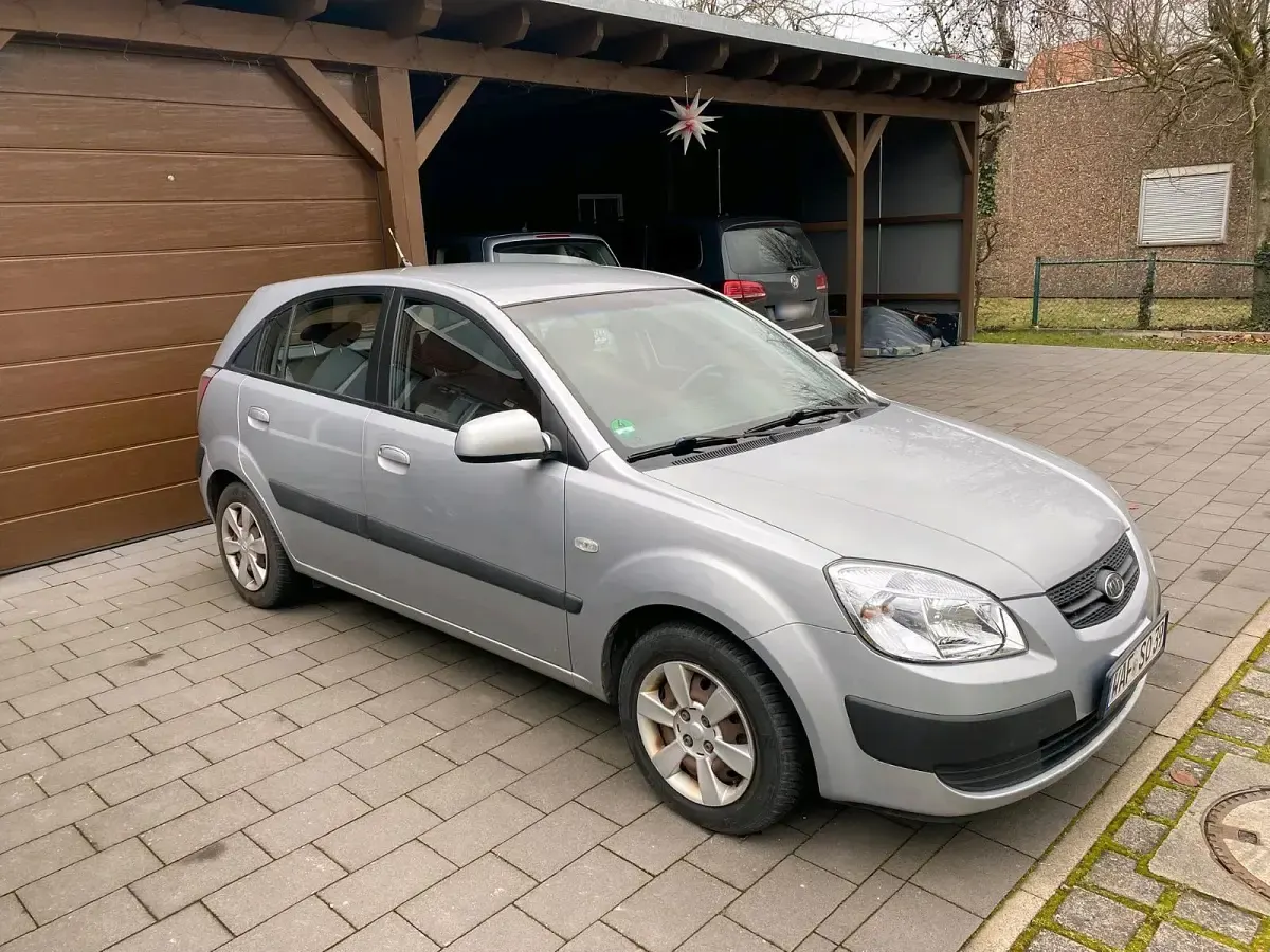 Gebraucht Kia Rio 97 PS (71 kW) 2008 Kleinwagen