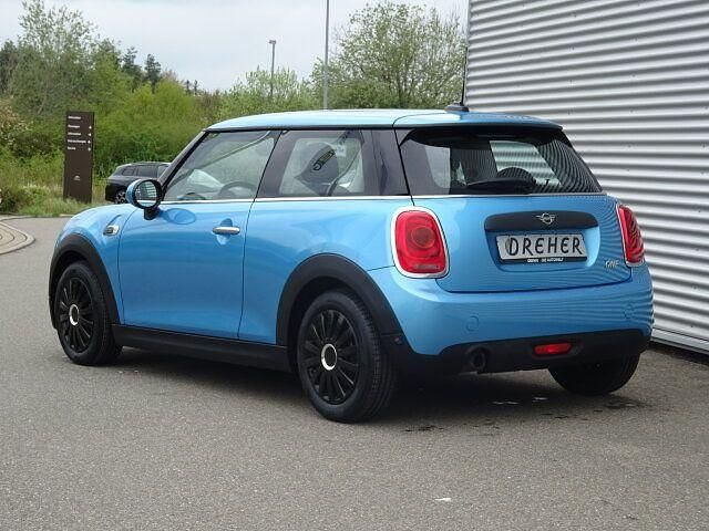 Second-hand Mini ONE 102 CP (75 kW) 2018 Albastru Hatchback