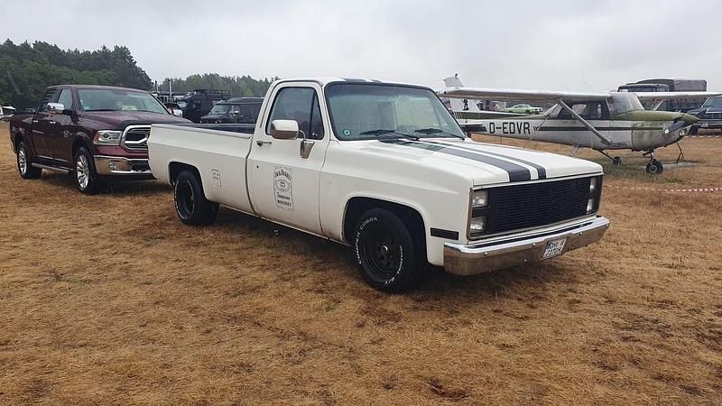 Gebraucht GMC Sierra 160 PS (117 kW) 1987 Weiß Pickup