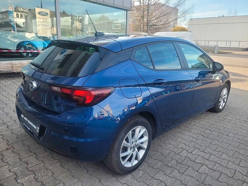 Gebraucht Opel Astra 110 PS (80 kW) 2021 Blau Limousine