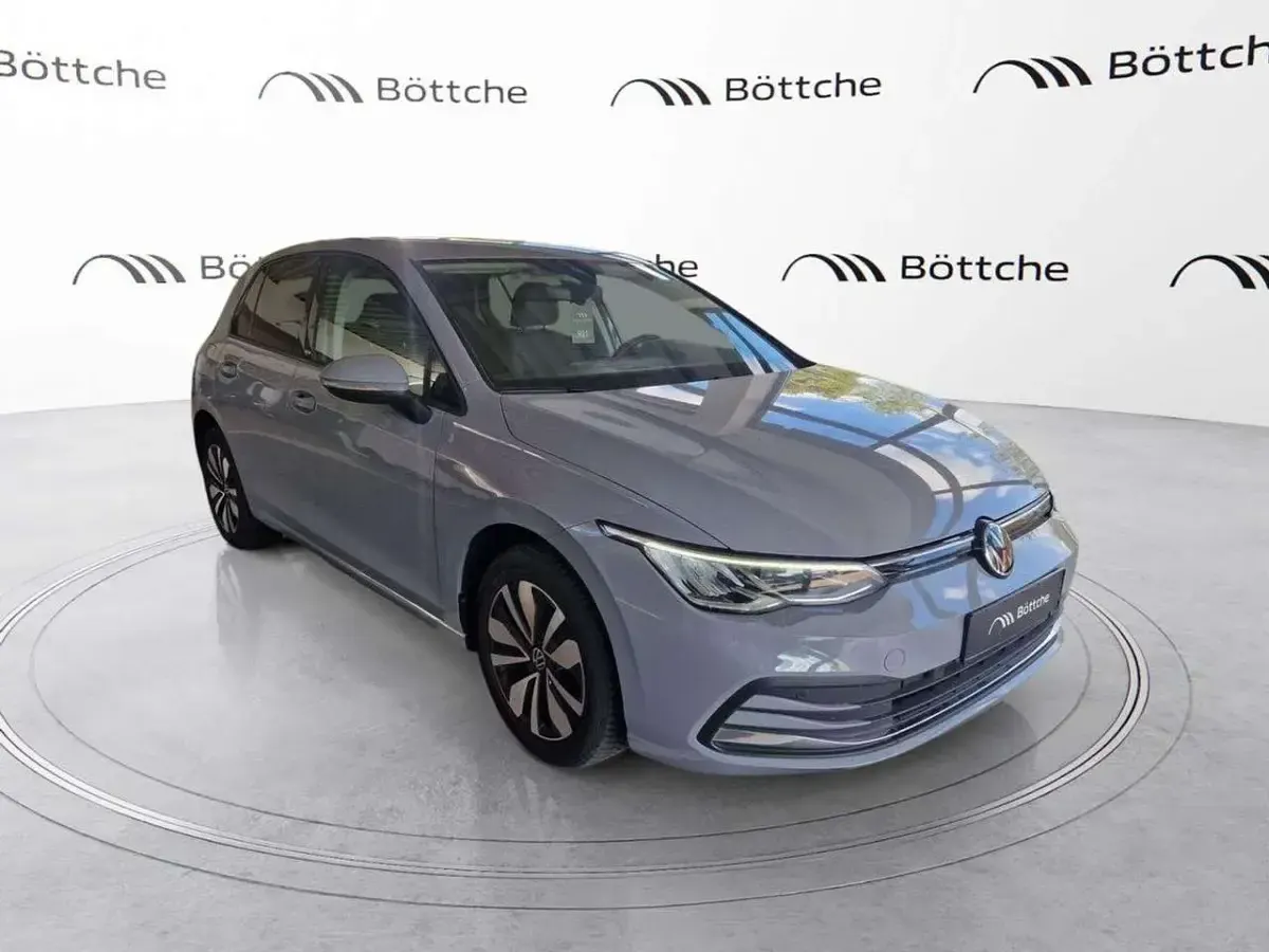 Gebraucht VW Golf VIII Move 116 PS (85 kW) 2023 Grau Limousine