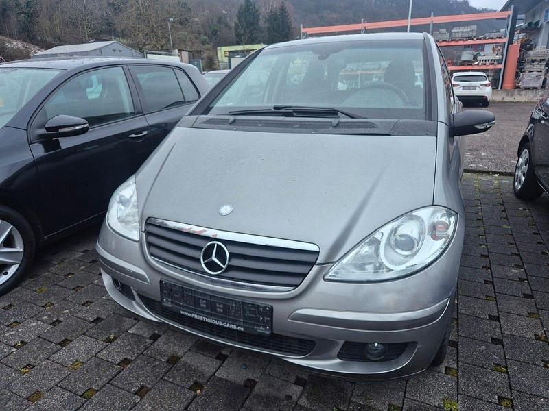 Grau Gebraucht 2008 Mercedes A160 Kleinwagen | 2.490 € (Fairer Preis) - Bild 1/4