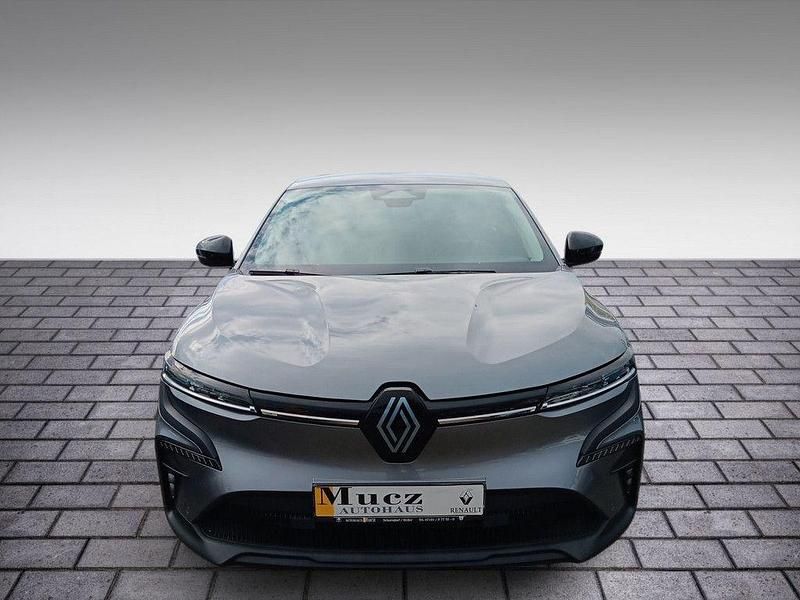 Second-hand Renault Megane E-Tech Evolution 96 kW (131 CP) 2022 Gri Berlinǎ