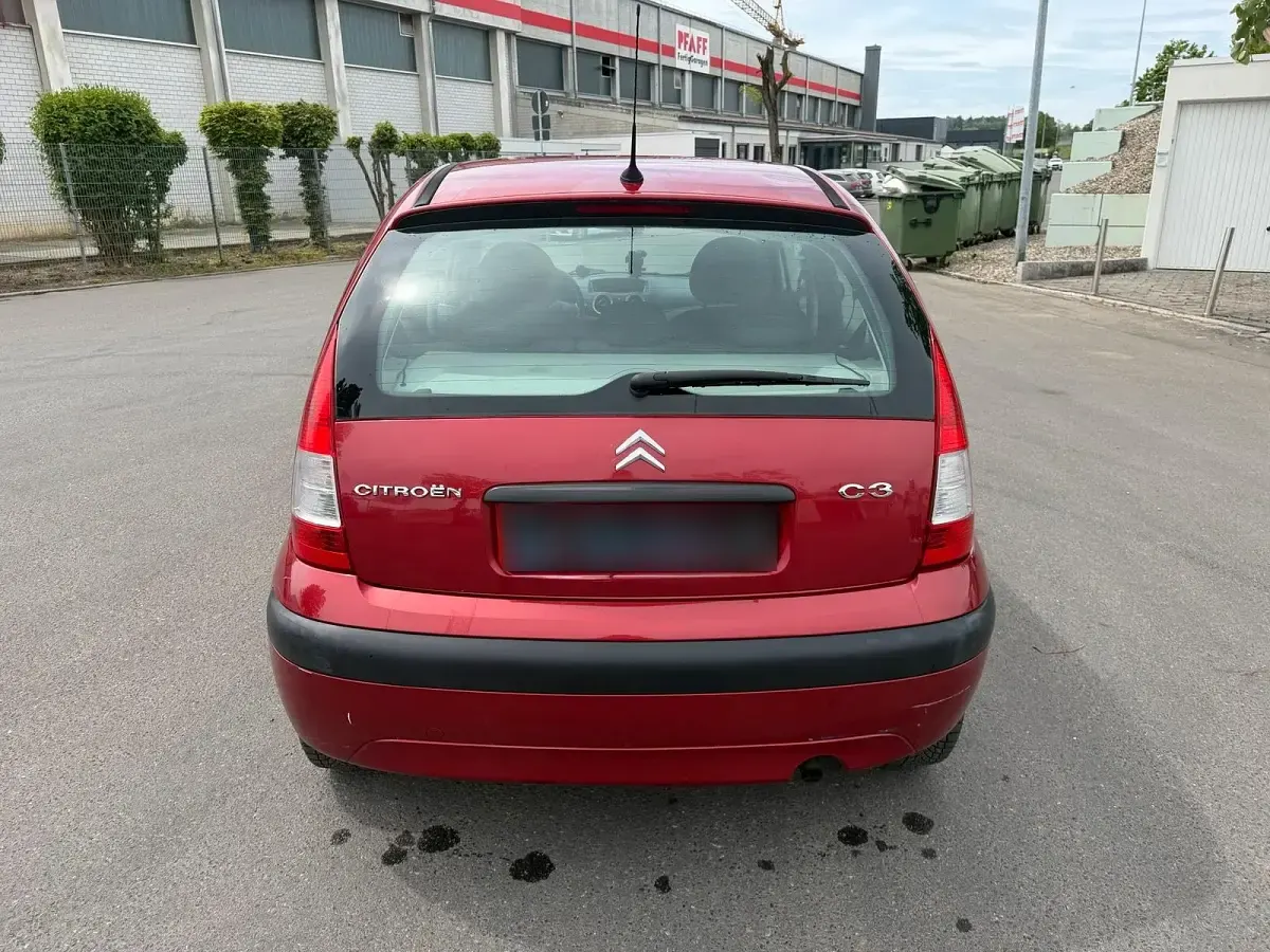 Gebraucht Citroën C3 60 PS (44 kW) 2008 Rot Kleinwagen