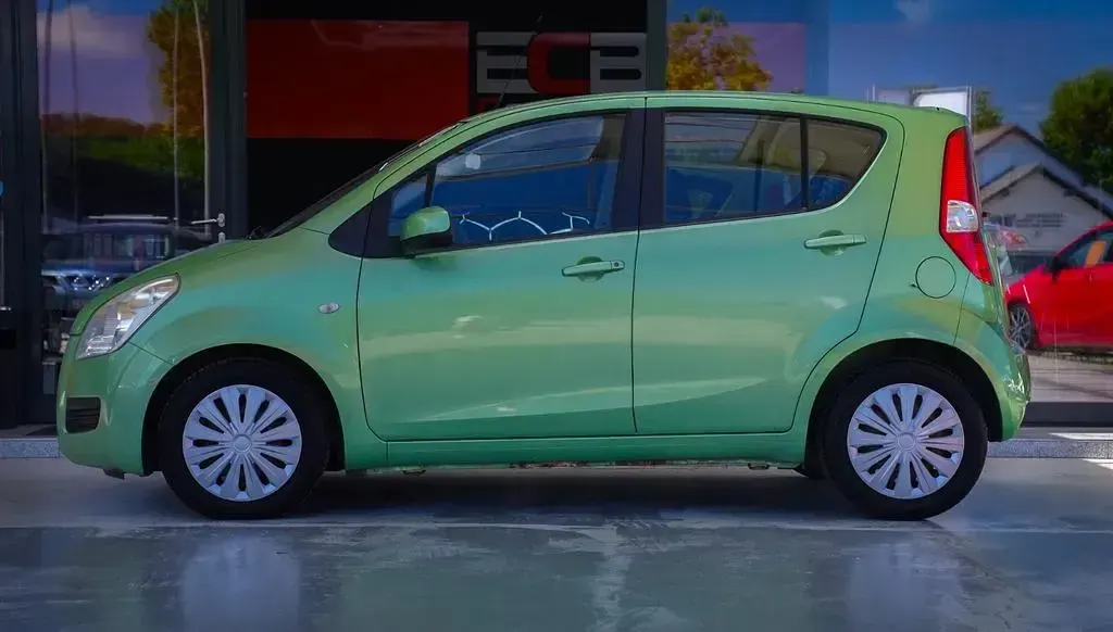 Gebraucht Suzuki Splash Basic 65 PS (47 kW) 2008 Other Kleinwagen