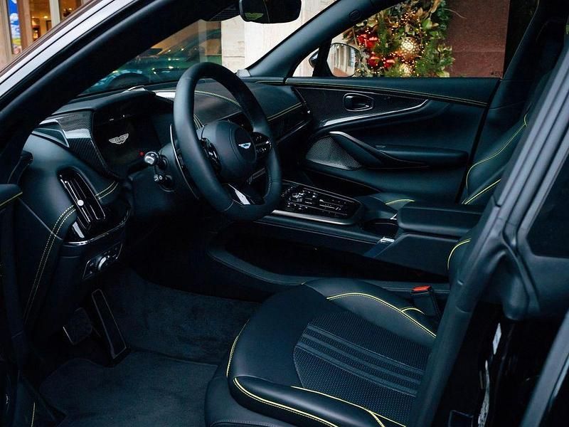 Gebraucht Aston Martin DBX 707 707 PS (519 kW) 2025 Schwarz SUV